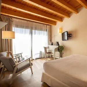 Boutique Niu De Sol - Designed For Adults Palau-Saverdera